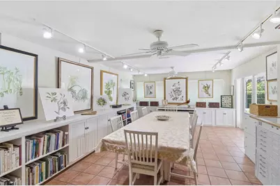 2068 Sunnyside Lane, Sarasota, FL 34239 - Photo 9