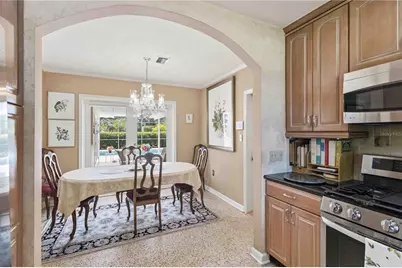 2068 Sunnyside Lane, Sarasota, FL 34239 - Photo 17