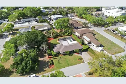 2068 Sunnyside Lane, Sarasota, FL 34239 - Photo 55