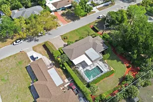 2068 Sunnyside Ln, Sarasota, FL 34239 - Photo 57