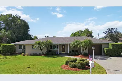 2068 Sunnyside Lane, Sarasota, FL 34239 - Photo 45