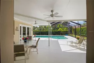 2068 Sunnyside Ln, Sarasota, FL 34239 - Photo 33