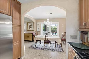 2068 Sunnyside Ln, Sarasota, FL 34239 - Photo 17