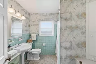 2068 Sunnyside Ln, Sarasota, FL 34239 - Photo 19