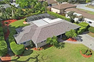 2068 Sunnyside Ln, Sarasota, FL 34239 - Photo 47