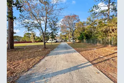 17447 Bathurst Avenue, Spring Hill, FL 34610 - Photo 3