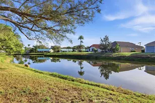 260 Southampton Dr, Venice, FL 34293 - Photo 33