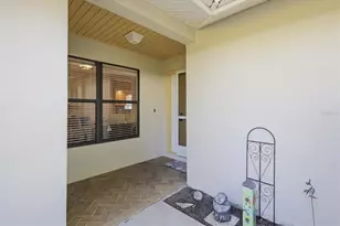 260 Southampton Dr, Venice, FL 34293 - Photo 3