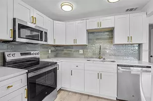 500 Park Blvd S, Venice, FL 34285 - Photo 3