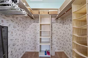 820 Capri Isles Blvd, Venice, FL 34292 - Photo 17