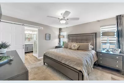 5400 Gulf Drive #32, Holmes Beach, FL 34217 - Photo 17