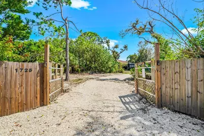 1725 Overbrook Road, Englewood, FL 34223 - Photo 3