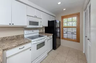 925 Wexford Blvd Blvd, Venice, FL 34293 - Photo 17