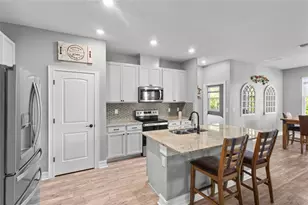 273 Daylily Blvd, Nokomis, FL 34275 - Photo 3