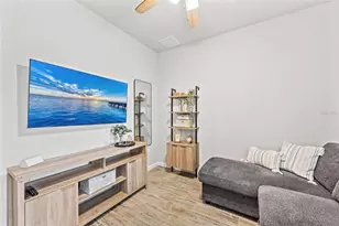 12398 Hearts Ease St, Venice, FL 34293 - Photo 33