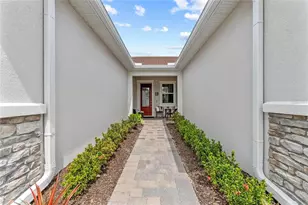 12398 Hearts Ease St, Venice, FL 34293 - Photo 7