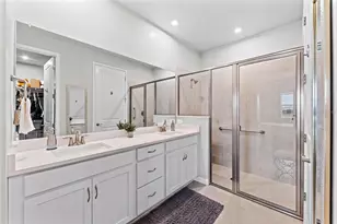 12398 Hearts Ease St, Venice, FL 34293 - Photo 27