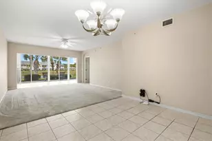 404 Laurel Lake Dr, Venice, FL 34292 - Photo 19