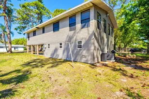 1312 Twin Lakes Ave, Nokomis, FL 34275 - Photo 3