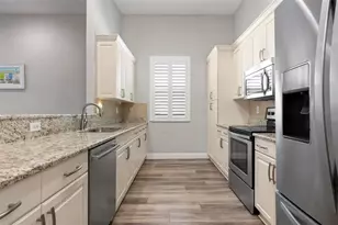 2089 Mattamy Ct, Venice, FL 34292 - Photo 9