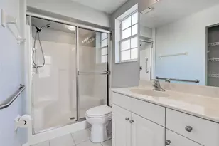 9102 L Pavia Blvd, Venice, FL 34292 - Photo 31