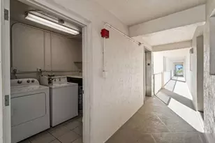 995 La Guna Dr, Venice, FL 34285 - Photo 29