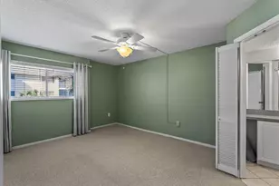 995 La Guna Dr, Venice, FL 34285 - Photo 17