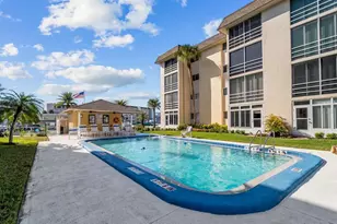 995 La Guna Dr, Venice, FL 34285 - Photo 35