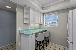 995 La Guna Dr, Venice, FL 34285 - Photo 5