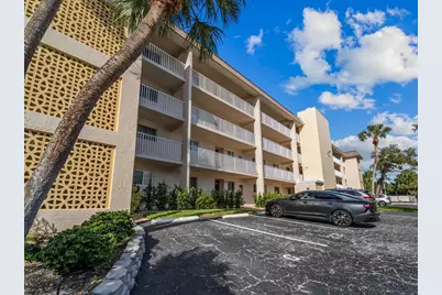 995 Laguna Drive #305, Venice, FL 34285 - Photo 31