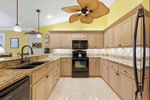 490 Pine Lily Way, Venice, FL 34293 - Photo 15