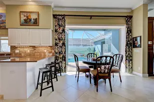 16 Gulf Manor Dr, Venice, FL 34285 - Photo 9