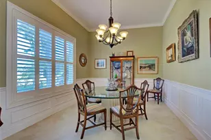 16 Gulf Manor Dr, Venice, FL 34285 - Photo 17