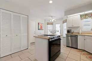 726 Brightside Crescent Dr, Venice, FL 34293 - Photo 17