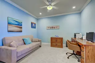 19396 Solarzano St, Venice, FL 34293 - Photo 9