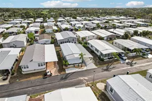 10 Coronado Dr, Englewood, FL 34223 - Photo 57