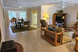 492 E Shade Dr, Venice, FL 34293 - Photo 5