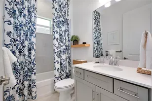 17525 Jadestone Ct, Venice, FL 34293 - Photo 15