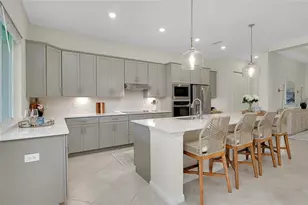 17525 Jadestone Ct, Venice, FL 34293 - Photo 7