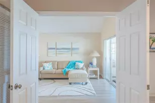 425 Cerromar Terrace, Venice, FL 34293 - Photo 7