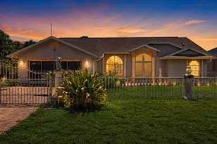 126 Ortiz Blvd, North Port, FL 34287 - Photo 3