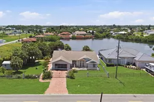 126 Ortiz Blvd, North Port, FL 34287 - Photo 9