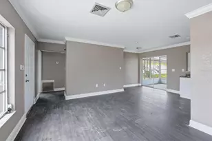 300 San Lorenzo Ave, North Port, FL 34287 - Photo 13