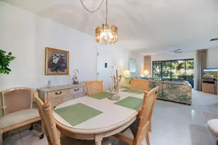 634 Bird Bay Dr E, Venice, FL 34285 - Photo 5