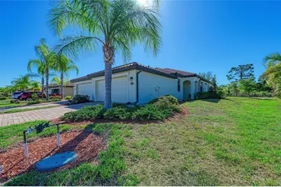 12440 Amica Loop, Venice, FL 34293 - Photo 11