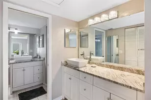 276 Cerromar Way S, Venice, FL 34293 - Photo 19