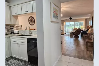 435 Cerromar Lane #329, Venice, FL 34293 - Photo 5