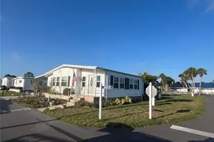 814 Grado Dr, Venice, FL 34285 - Photo 1