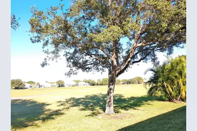 629 Back Nine Drive, Venice, FL 34285 - Photo 11