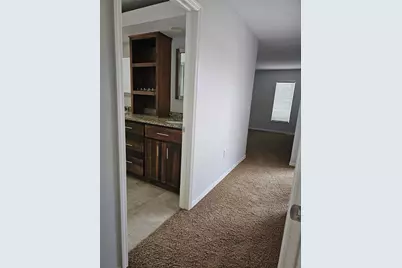 417 Lake Of The Woods Drive, Venice, FL 34293 - Photo 31